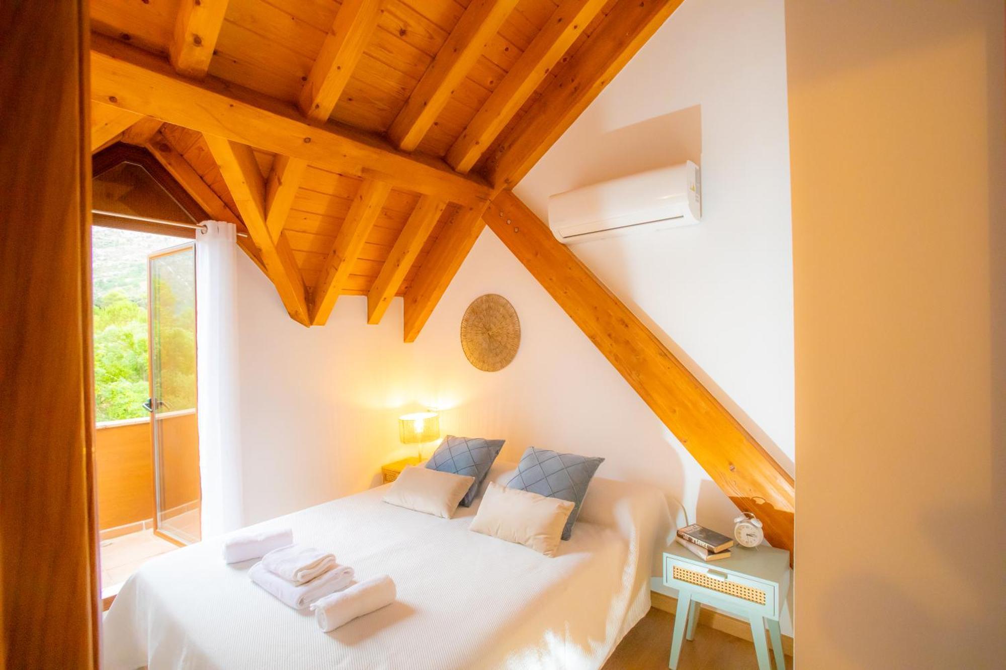アロヨ・フリオDuplex El Acebucheアパートメント エクステリア 写真